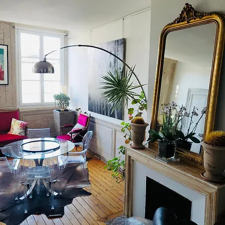 דירה The 90m2 Au Coeur De La Vieille *